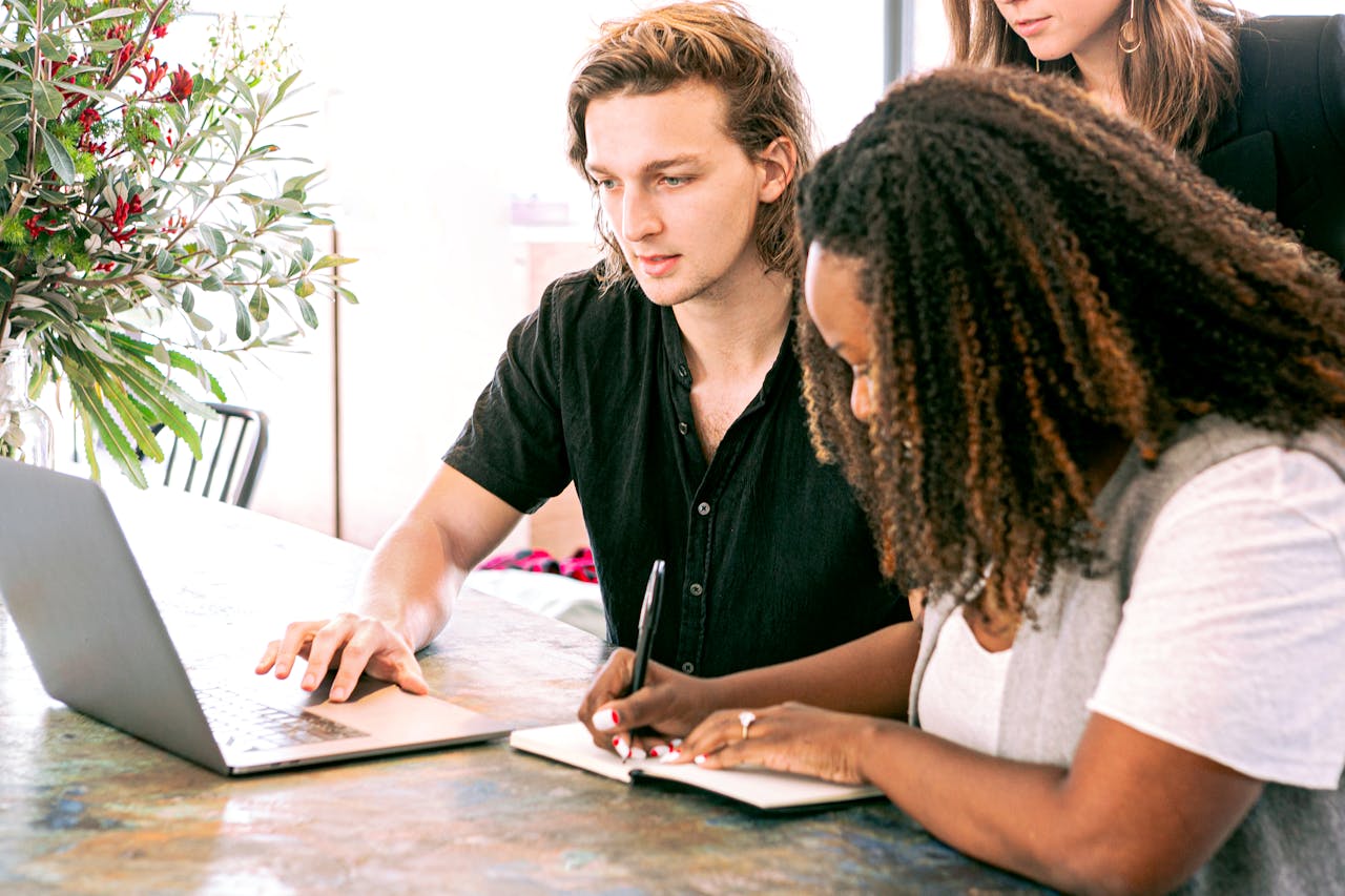 Social Media Marketing Trends You Can’t Ignore This Year